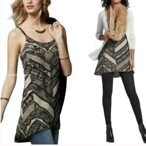 EUC - Cabi Monaco Cami Tank Hi Low Lace Print Tan Black